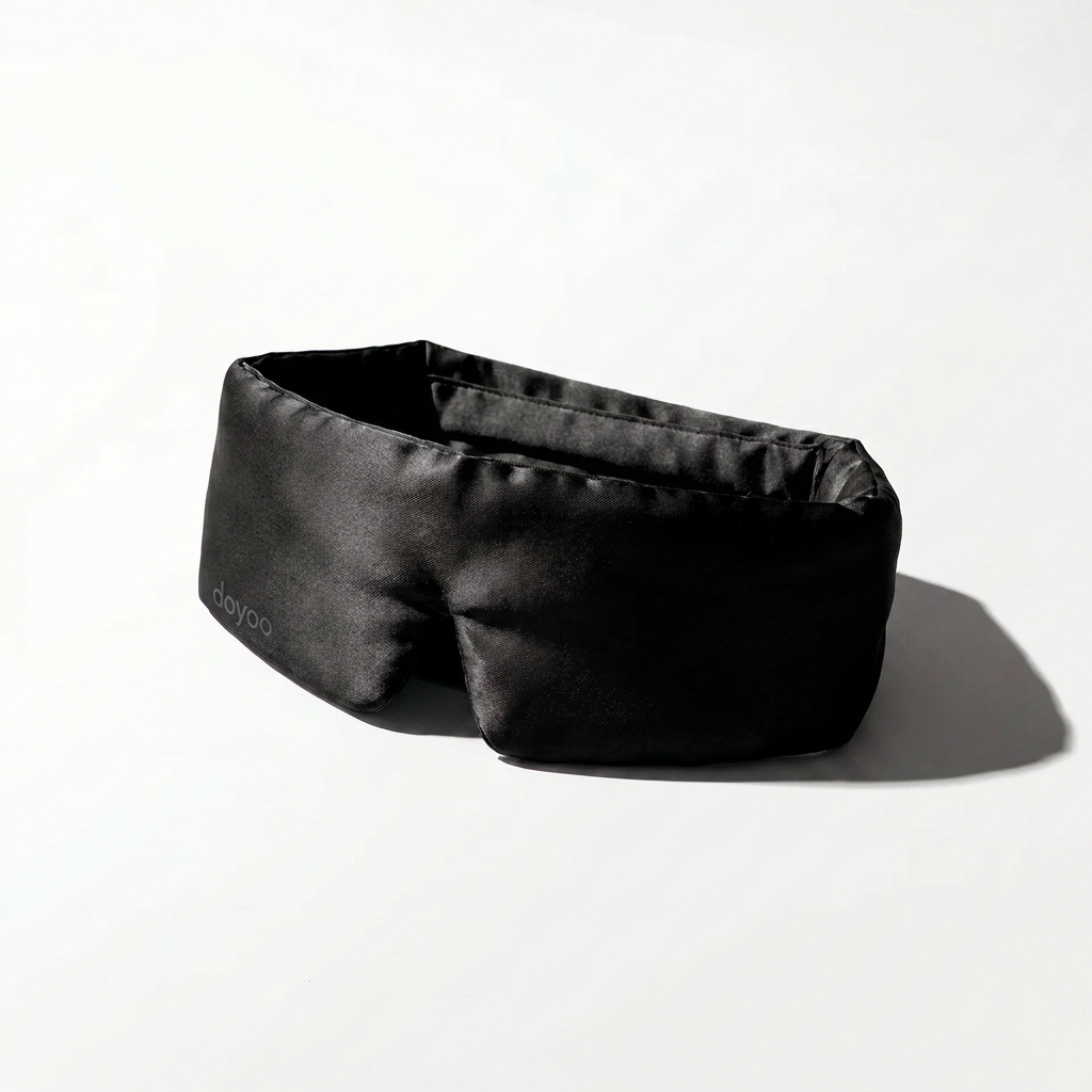 Doyoo Silk Sleep Mask - Seiden Schlafmaske zur Reduktion von Augenringen und Falten